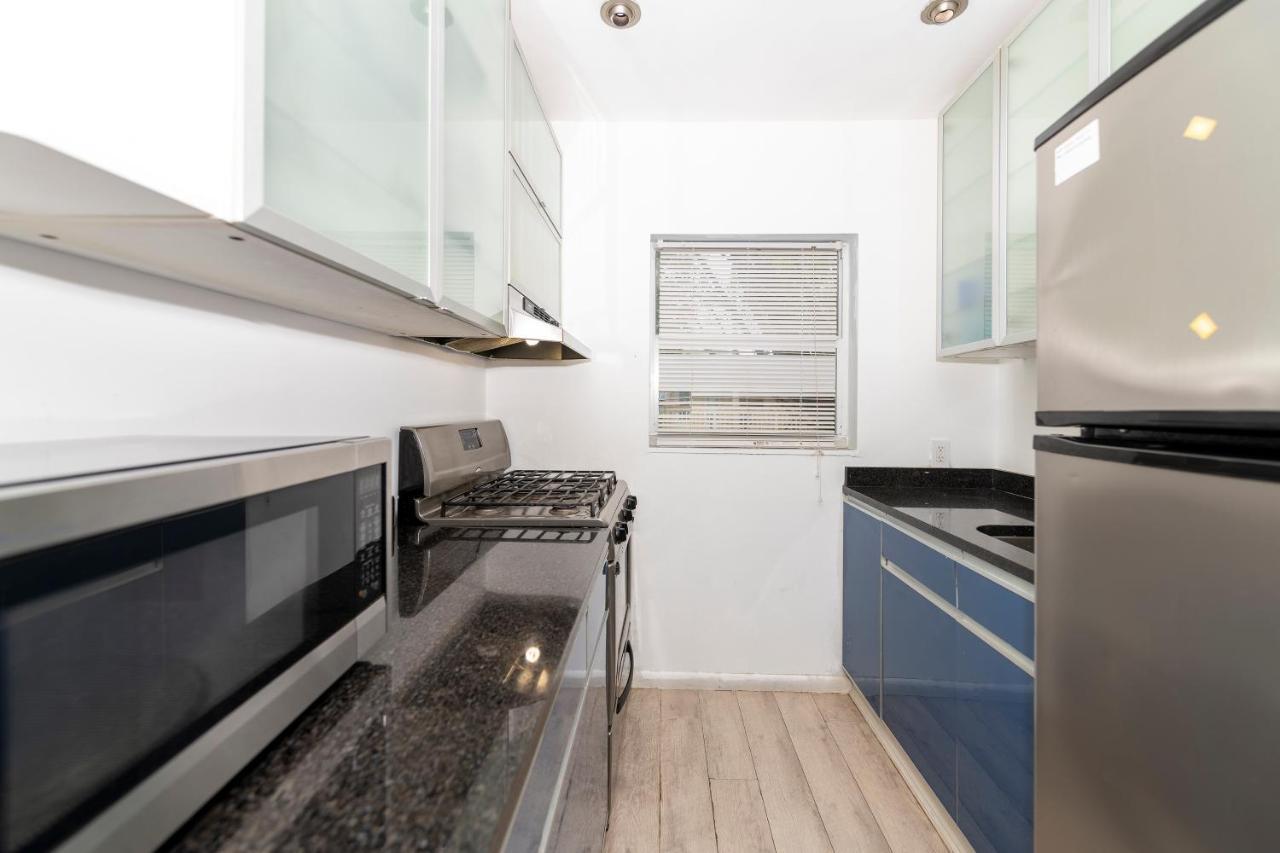 Sofi Beach Apartments ไมอามีบีช ภายนอก รูปภาพ