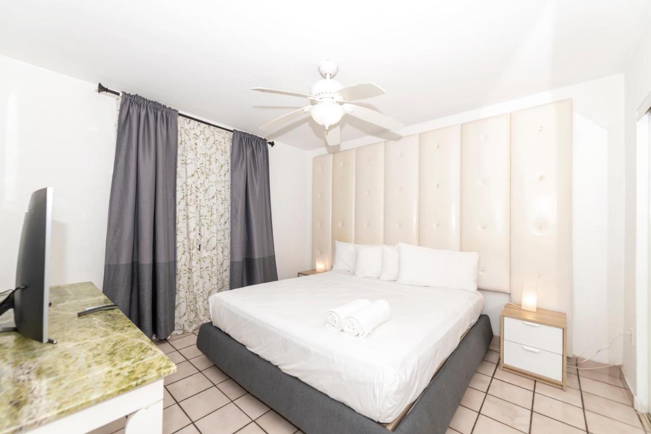 Sofi Beach Apartments ไมอามีบีช ภายนอก รูปภาพ