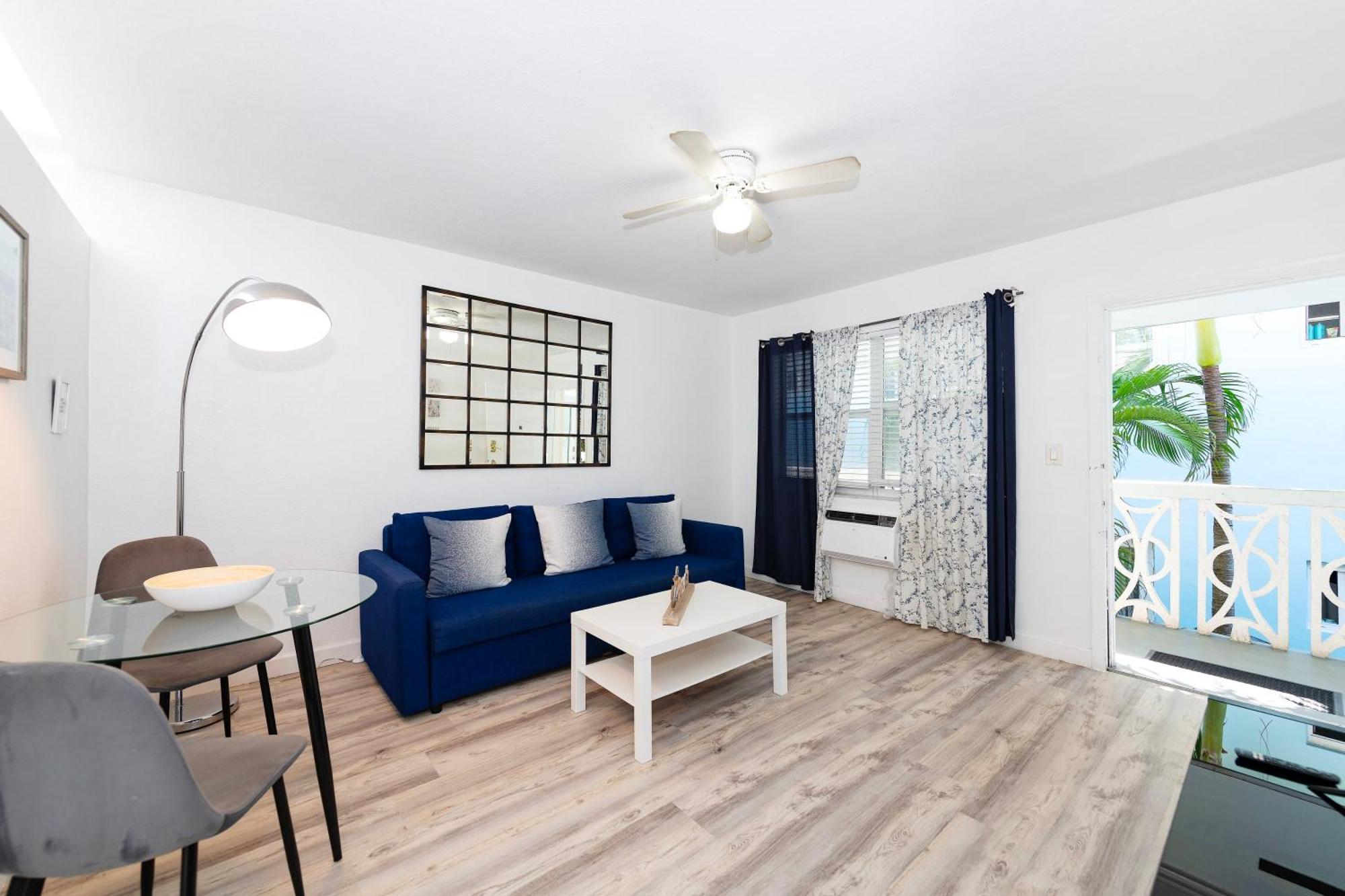 Sofi Beach Apartments ไมอามีบีช ภายนอก รูปภาพ