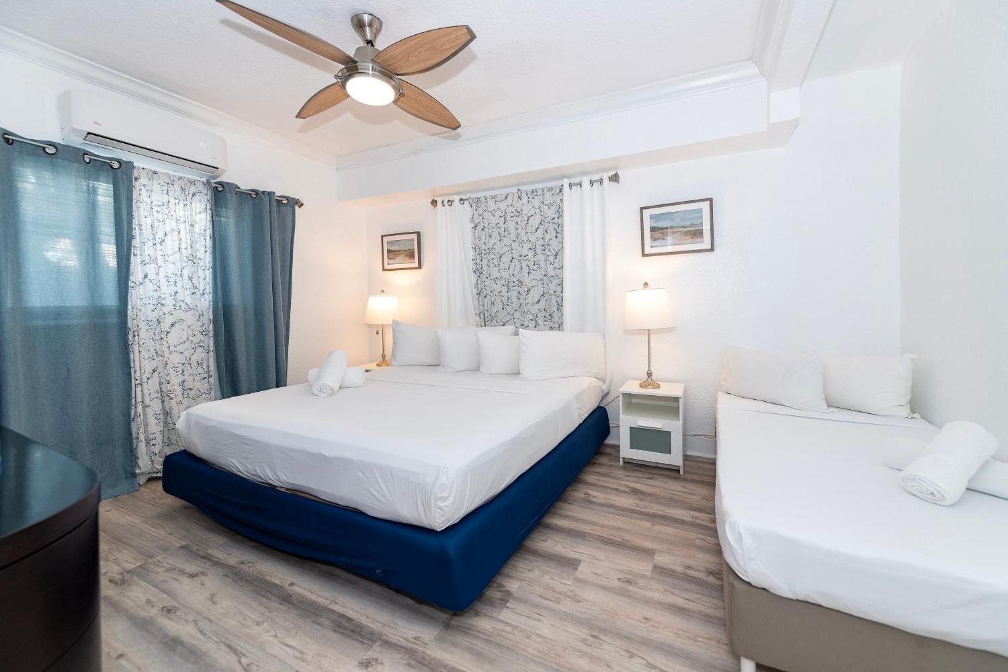 Sofi Beach Apartments ไมอามีบีช ภายนอก รูปภาพ