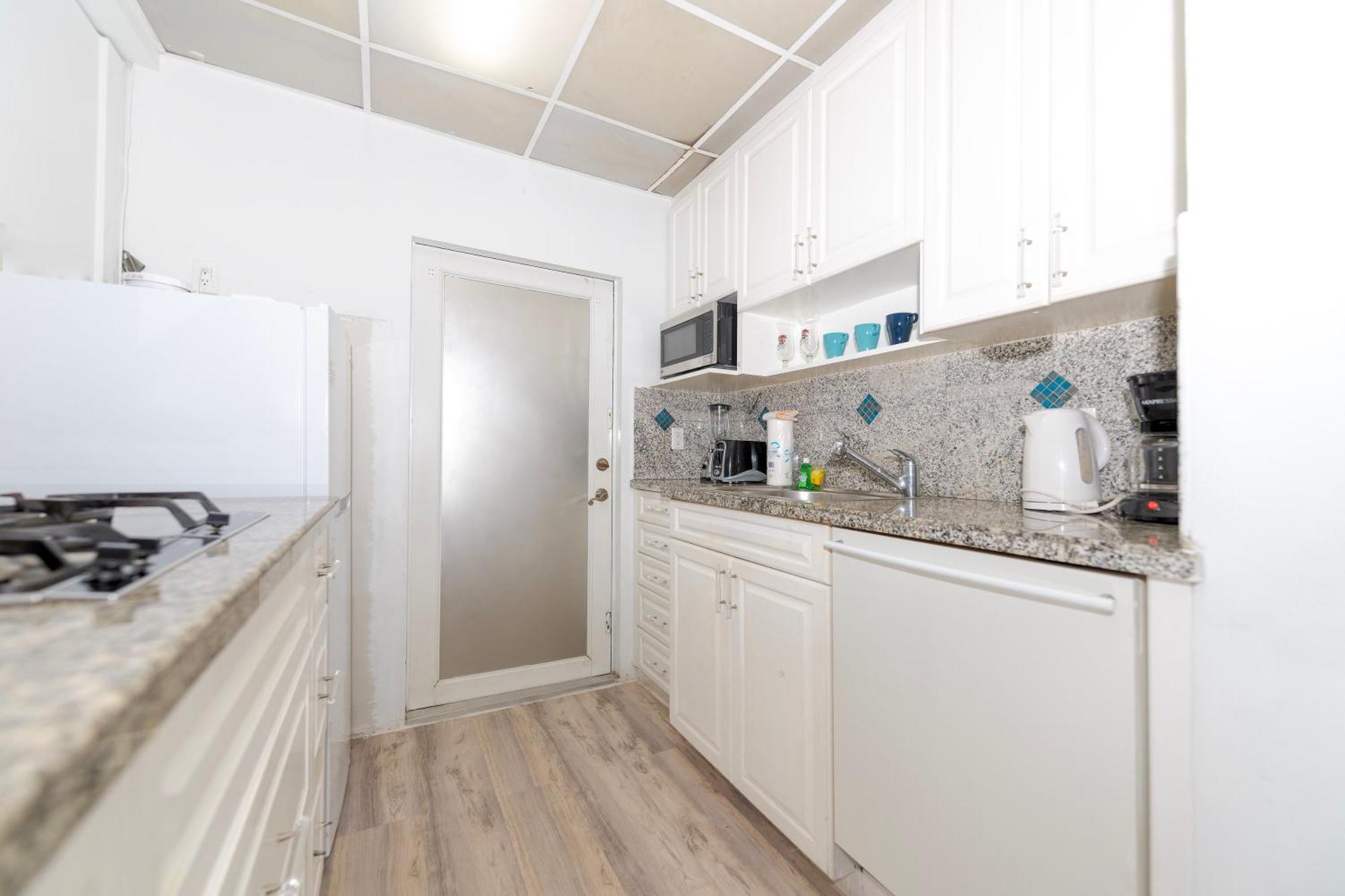 Sofi Beach Apartments ไมอามีบีช ภายนอก รูปภาพ